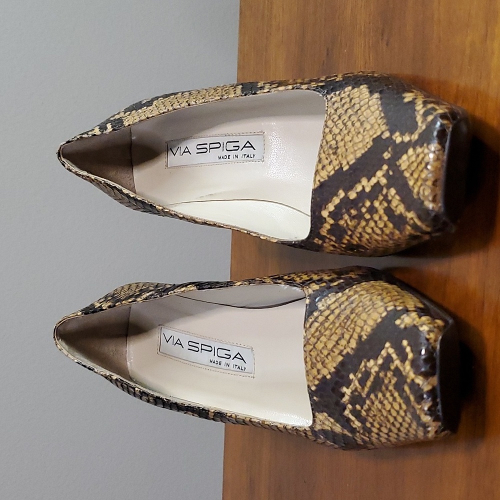 Via Spiga snakeskin pumps 6.5 - Picture 2 of 9